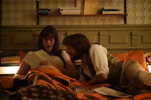 南京出轨吃瓜视频播放,吃瓜视频揭秘不雅画面引发热议